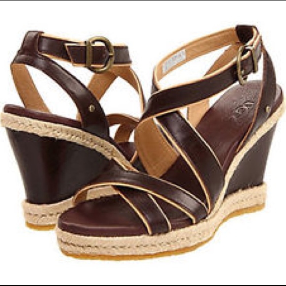 UGG Isabella Wedges Platforms Leather Sandals